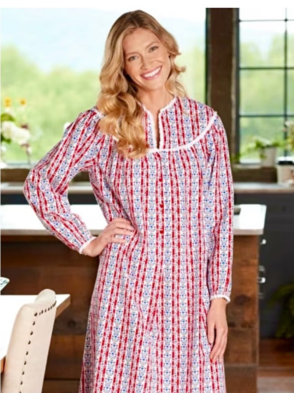 Lanz Of Salzburg Flannel Nightgown 44” Tyrolean Red Blue Hearts Cottagecore